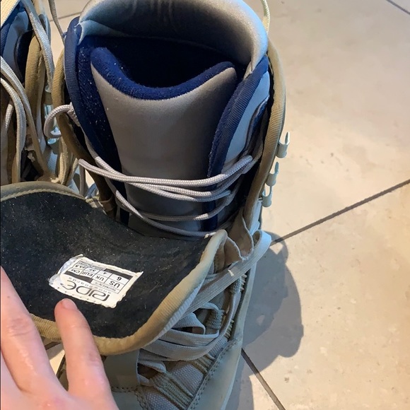 RIDE snowboarding boots sz women’s 6. - Picture 6 of 6